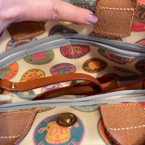 Dooney & Bourke medallion tassel bag Colorful Logo Canvas Tote - Picture 6 of 6